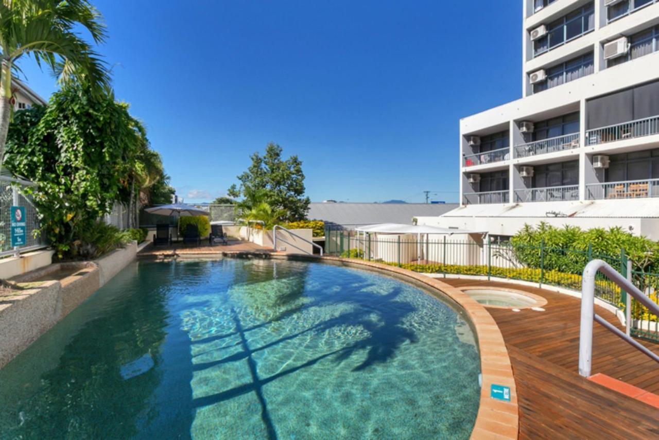 Sunshine Tower Hotel Cairns Exteriér fotografie